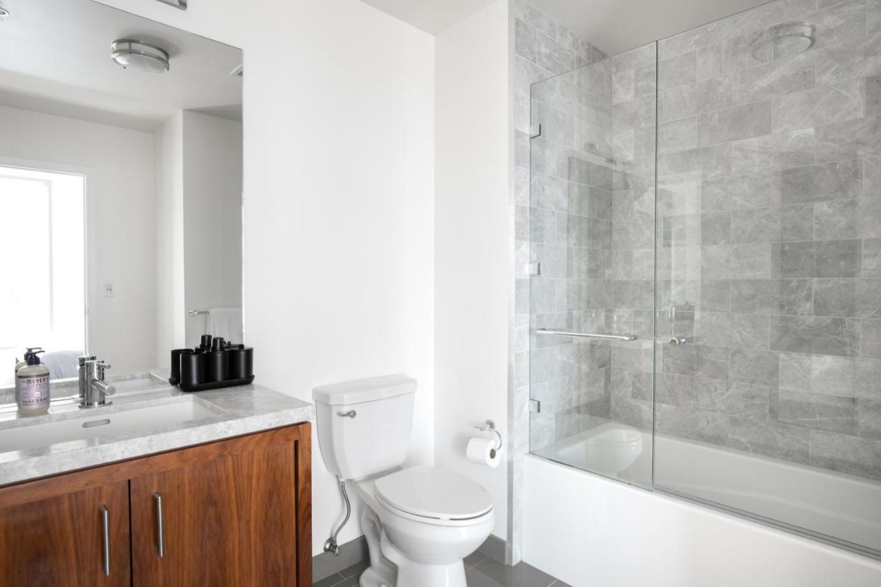 Downtown W Gym Pool Nr Metro Center Lax-279 * Los Angeles